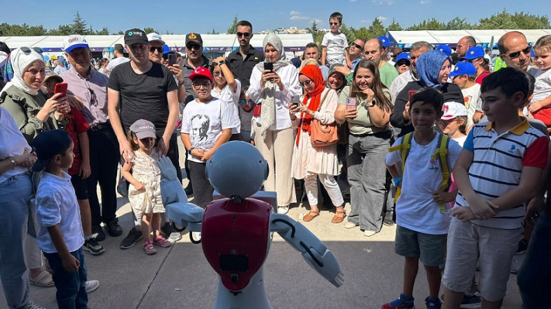 Karaköprü Belediyesi TEKNOFEST 2023'te Stant Açtı