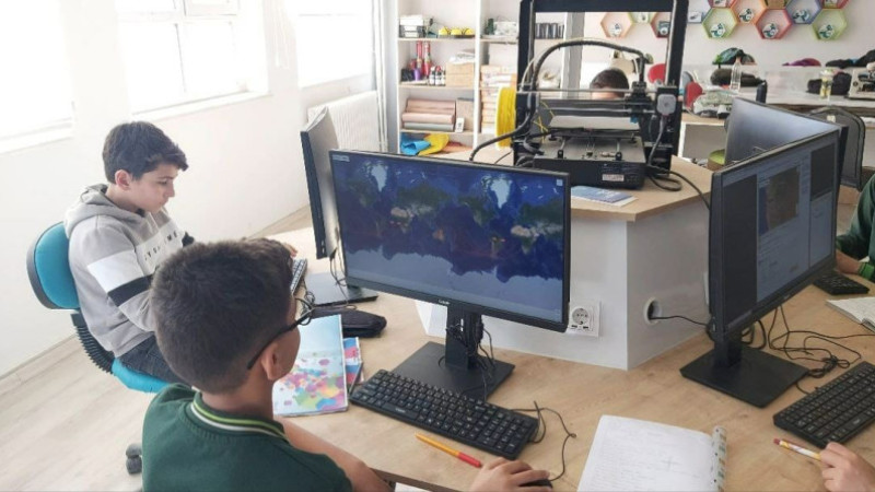 Şanlıurfa'lı Öğrenciler NASA Uydularından Dünyayı İzledi