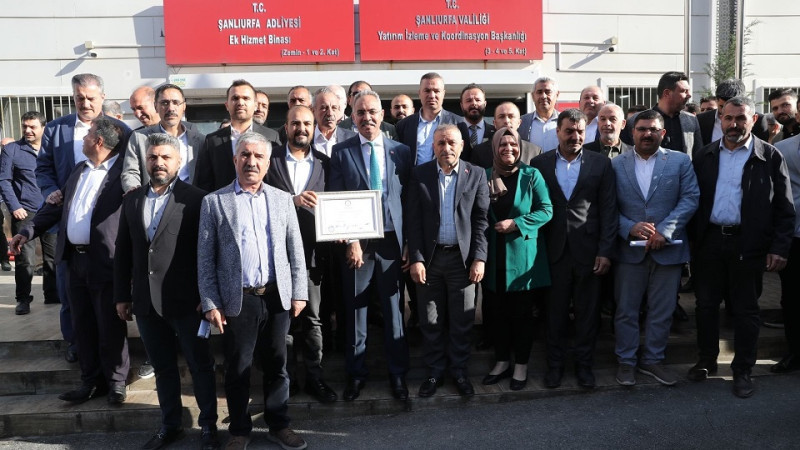 Başkan Mehmet Kuş Mazbatasını Aldı