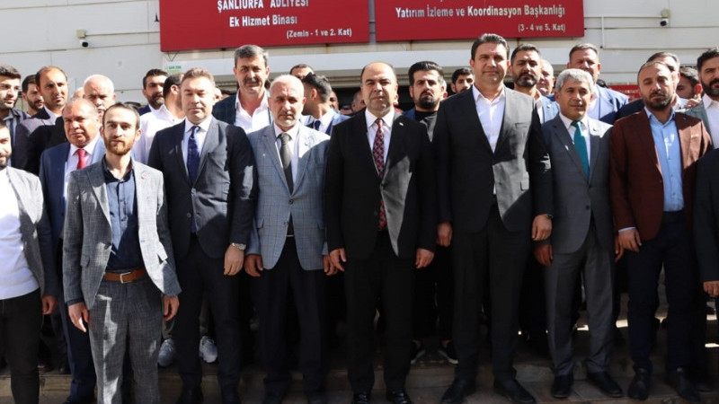 Başkan Çiftçi, Mazbatasını Alarak Görevine Başladı