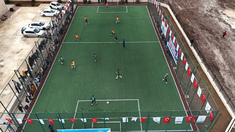Karaköprü'de Ortaokullar Arası Futbol Turnuvası Başladı