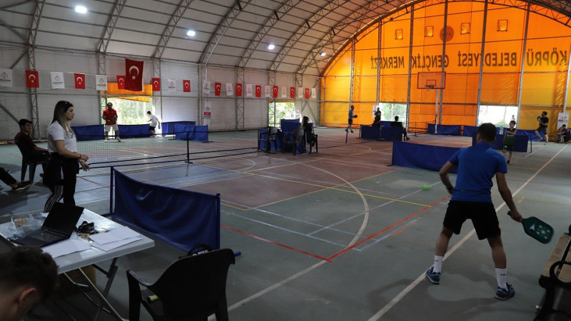 Karaköprü Pickleball Müsabakalarına Ev Sahipliği Yapıyor