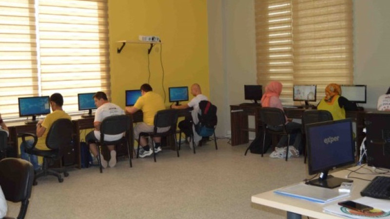 Girişimlerde Bilişim Teknolojileri Kullanım Araştırması Yapıldı