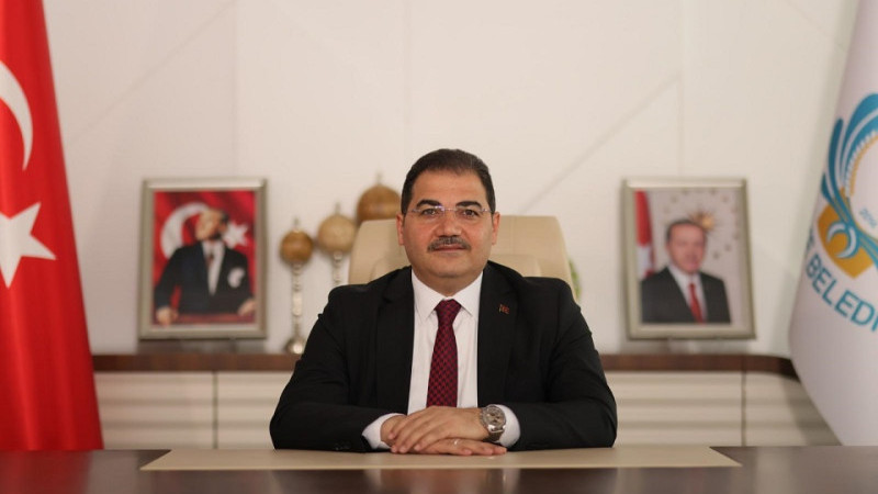 Başkan Canpolat, Mevlid Kandili Mesajı Yayınladı