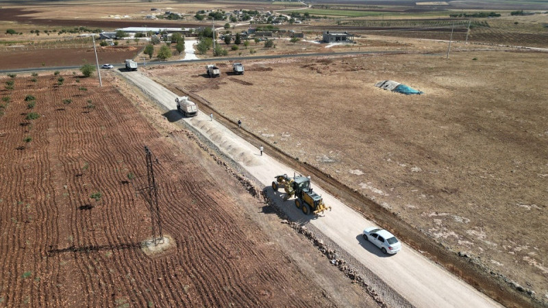 Şanlıurfa Büyükşehir Belediyesi, Hilvan'da Ulaşım Çalışmalarını Sürdürüyor