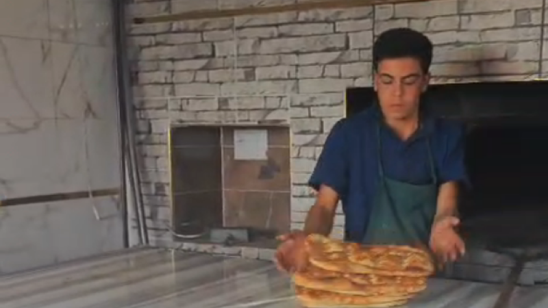 Siverek’in Meşhur Çıkrık Ekmeği Sofraların Vazgeçilmezi