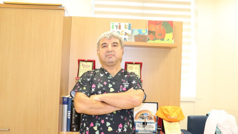 Prof. Dr. Uyanıkoğlu, Gıda Zehirlenmelerine Karşı Uyarıda Bulundu