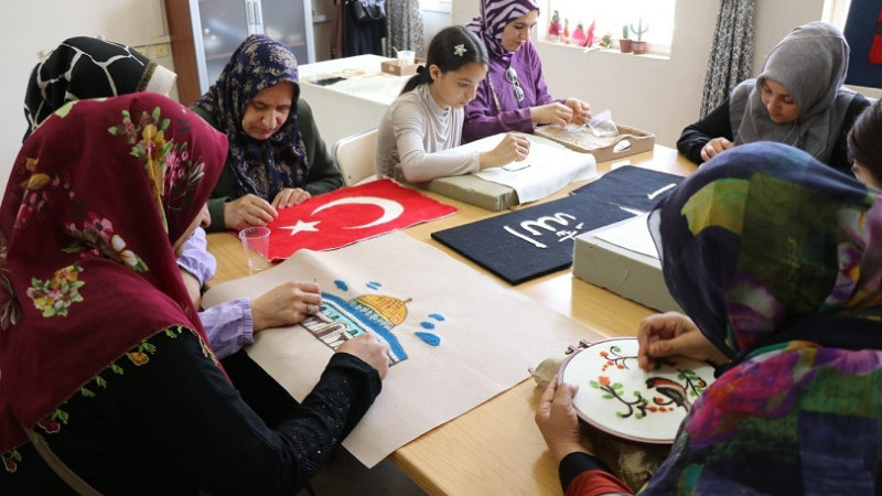 Haliliye'de Meslek Edindirme Kurslarında Yeni Dönem Kayıtları Başladı