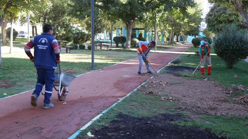Haliliye'de Park Yenileme Çalışmaları Başlatıldı