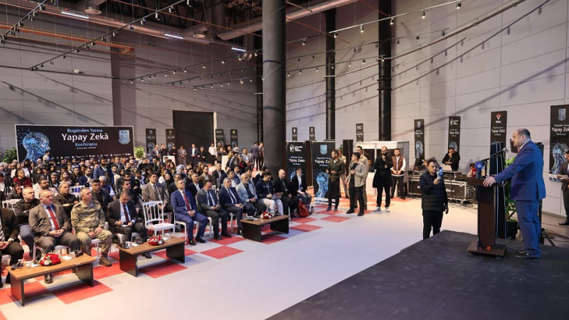 Şanlıurfa'da “Bugünden Yarınlara Yapay Zekâ” Konferansı Düzenlendi