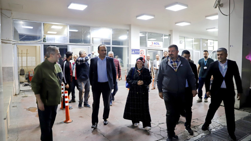 ​İl Sağlık Müdürü Dr. Öğr. Üyesi Erhan Berk’ten Gece Acil Servis Denetimi