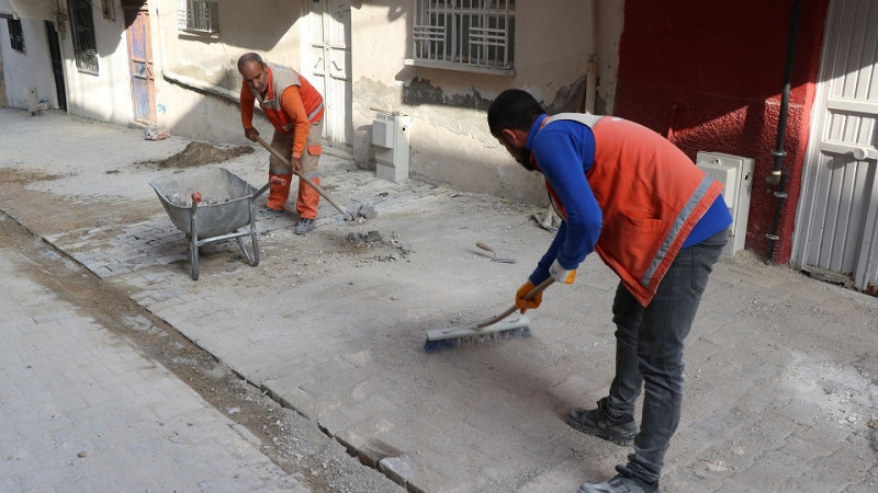Haliliye'nin Yavuz Selim Mahallesi’nde Üstyapı Çalışmaları Sürüyor