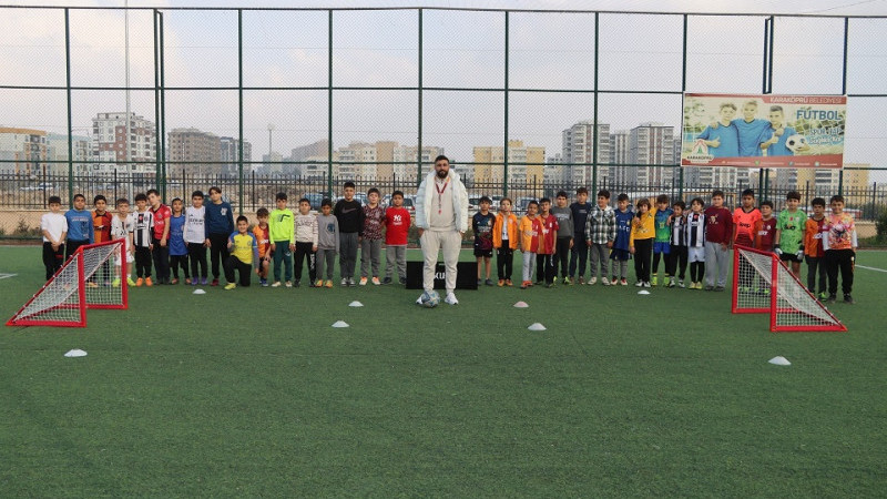Karaköprü'de 7–14 Yaş Arası Çocuklara Spor Kursu Devam Ediyor