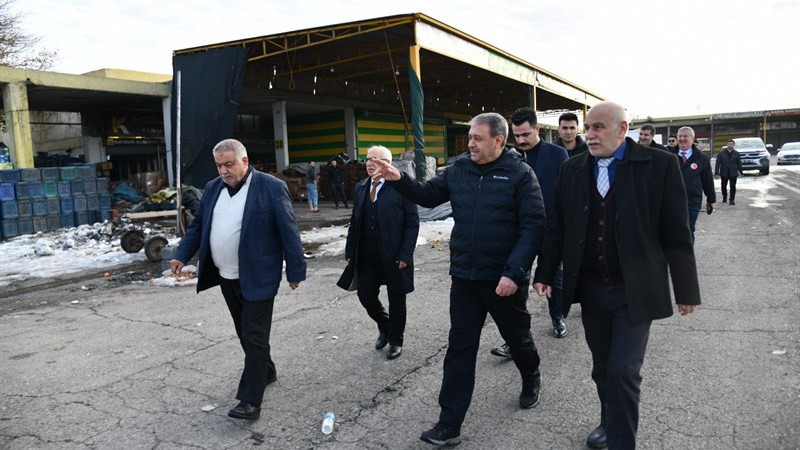 Vali Şıldak’tan Esnafa Geçmiş Olsun Ziyareti