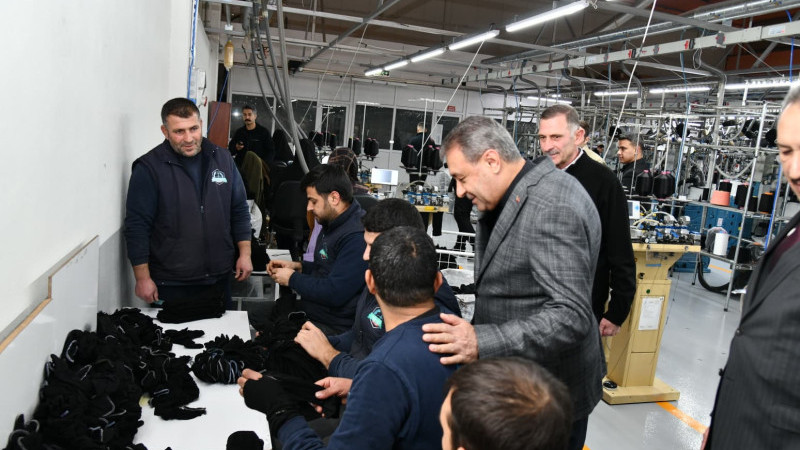 Vali Şıldak Organize Sanayi Bölgesinde İncelemelerde Bulundu