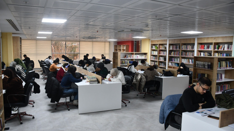 Siverek İlçe Halk Kütüphanesi Ve Bebek-Çocuk Kütüphanesi Hizmete Açıldı