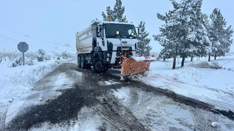 Şanlıurfa’da, Büyükşehir Belediyesi Ulaşımın Aksamasını Önledi