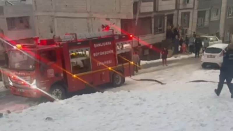 Eyyübiye'de Bir Apartmanda Çıkan Yangın Paniğe Neden Oldu 