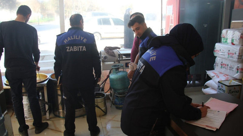 Haliliye' Zabıta Ekipleri Tatlıcıları Denetledi