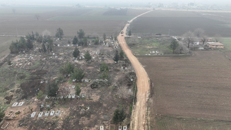 Şanlıurfa Büyükşehir Belediyesi Suruç Mezarlık Yolunda Çalışma Başlattı