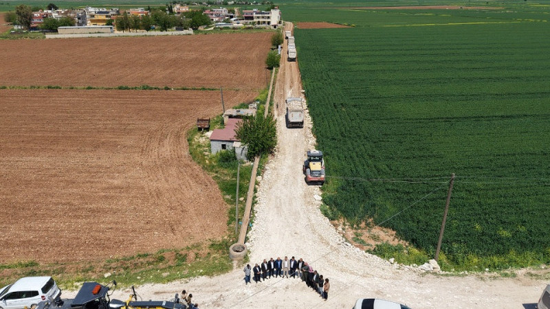 Şanlıurfa Büyükşehir Belediyesi Harran'da Yol Yenileme Çalışmalarını Sürdürüyor