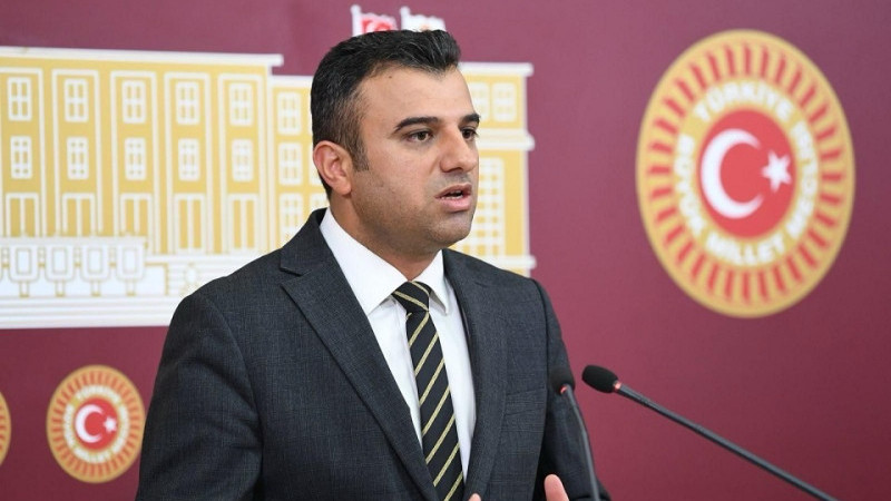 Milletvekili Ömer Öcalan, Siverek'teki Sağlık Hizmetlerinin Yetersizliğini TBMM'ye Taşıdı