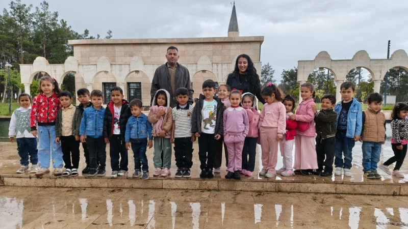 Akçakale’de Örnek Davranış: Çocuklar Parkı Onardı