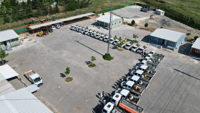 Şanlıurfa Büyükşehir Belediyesi İlaçlama Çalışmalarını Sürdürüyor
