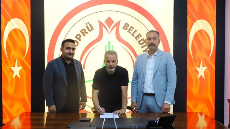 Halil Bayram İnşaat Karaköprü Belediyespor'a Sponsor Oldu