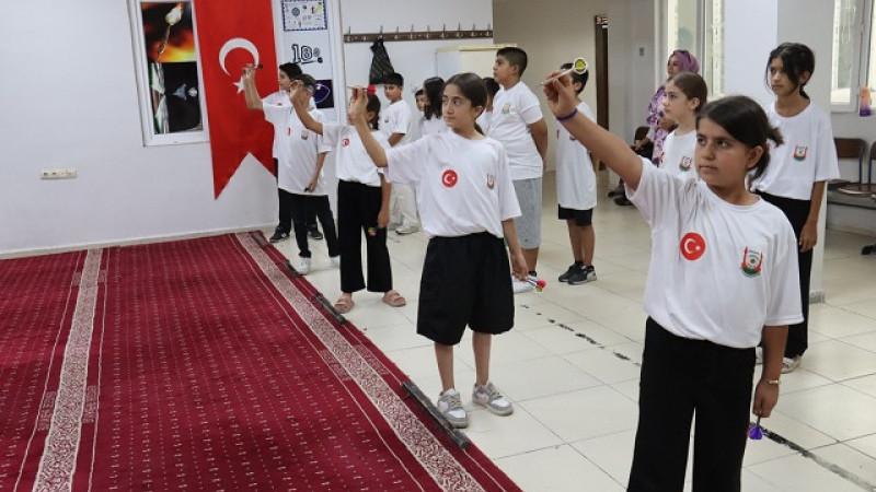 Şanlıurfa'da Çocuk ve Gençler Yaz Tatillerini Gençlik Merkezlerinde Geçiriyor