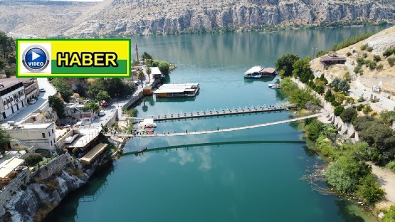 Halfeti’deki Yüzer Köprü ve Asma Yaya Köprüsünde Yenileme Çalışmaları