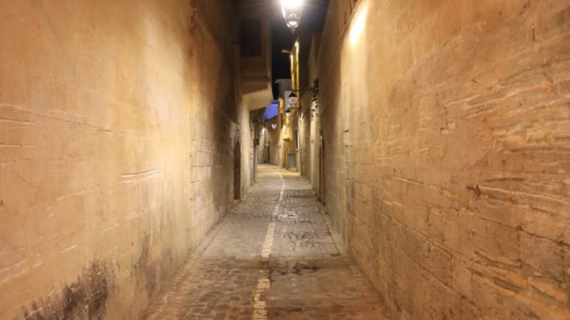 Şanlıurfa’nın Tarihi ve Turistik Sokakları Işıl Işıl Oldu
