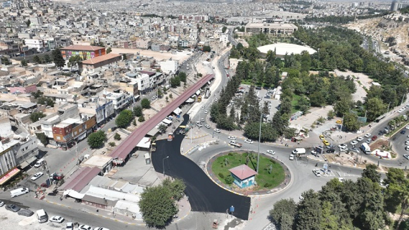 Şanlıurfa Büyükşehir Belediyesi Haleplibahçe Caddesini Yeniliyor