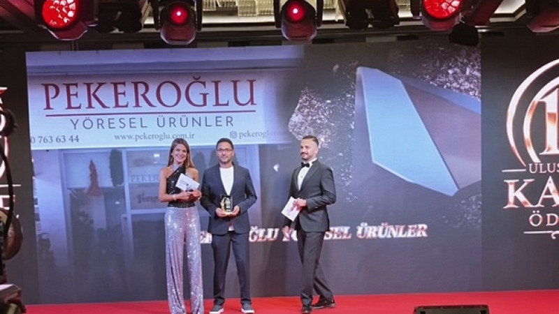 Pekeroğlu Yöresel Ürünlere Altın Kalite Ödülü