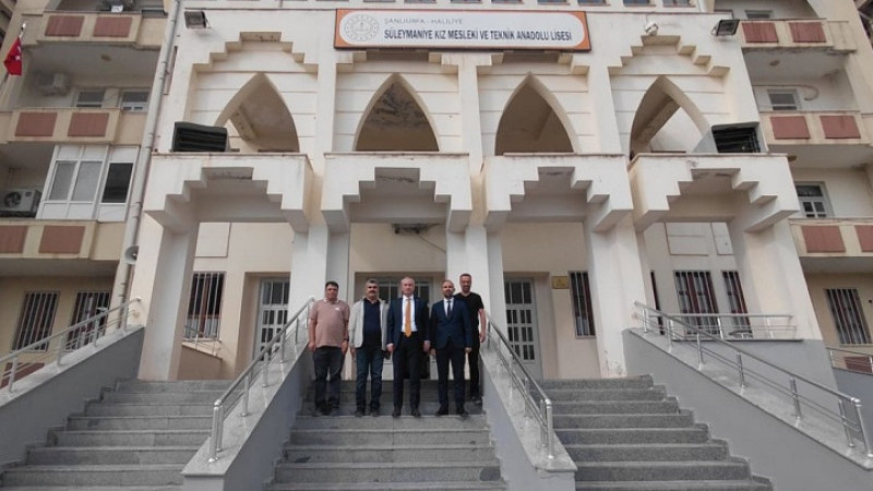 Milli Eğitim Müdürü Hasan Kökrek'ten Kız Liselerine Ziyaret